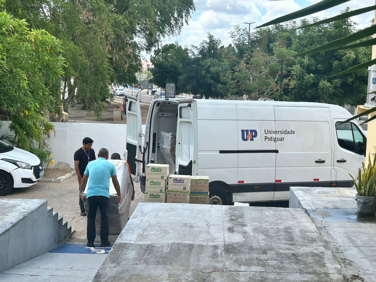 UnP realiza doações no Hospital Dr. Percílio Alves, em Ceará-Mirim