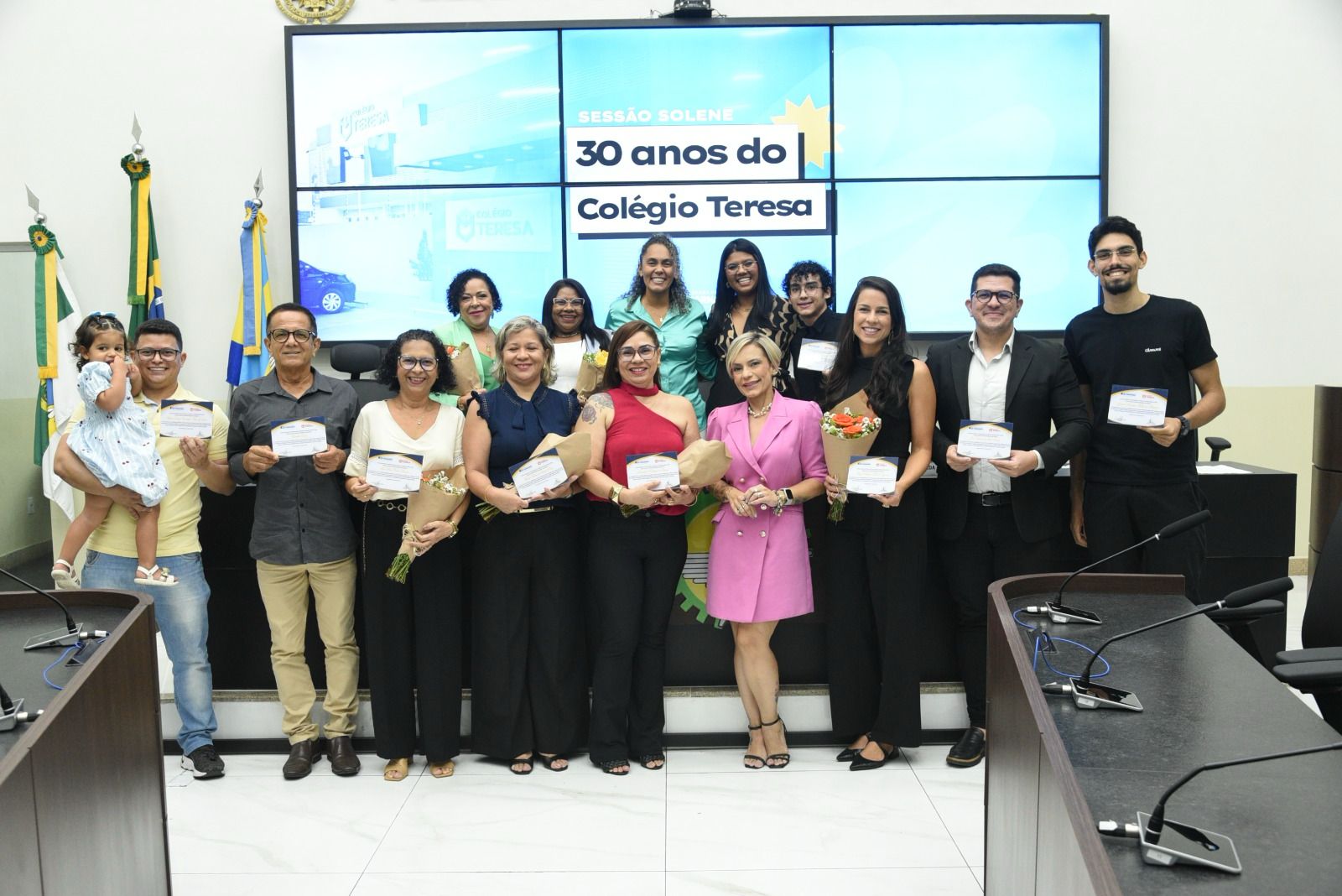 Colégio Teresa é homenageado pela Câmara de Parnamirim pelos 30 anos de fundação