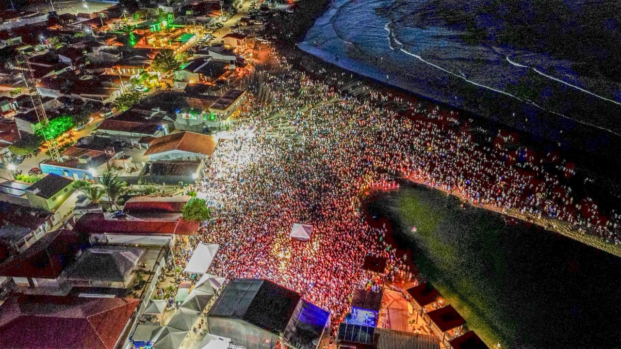 Galinhos recebe 25 mil visitantes e realiza o maior Réveillon de sua história