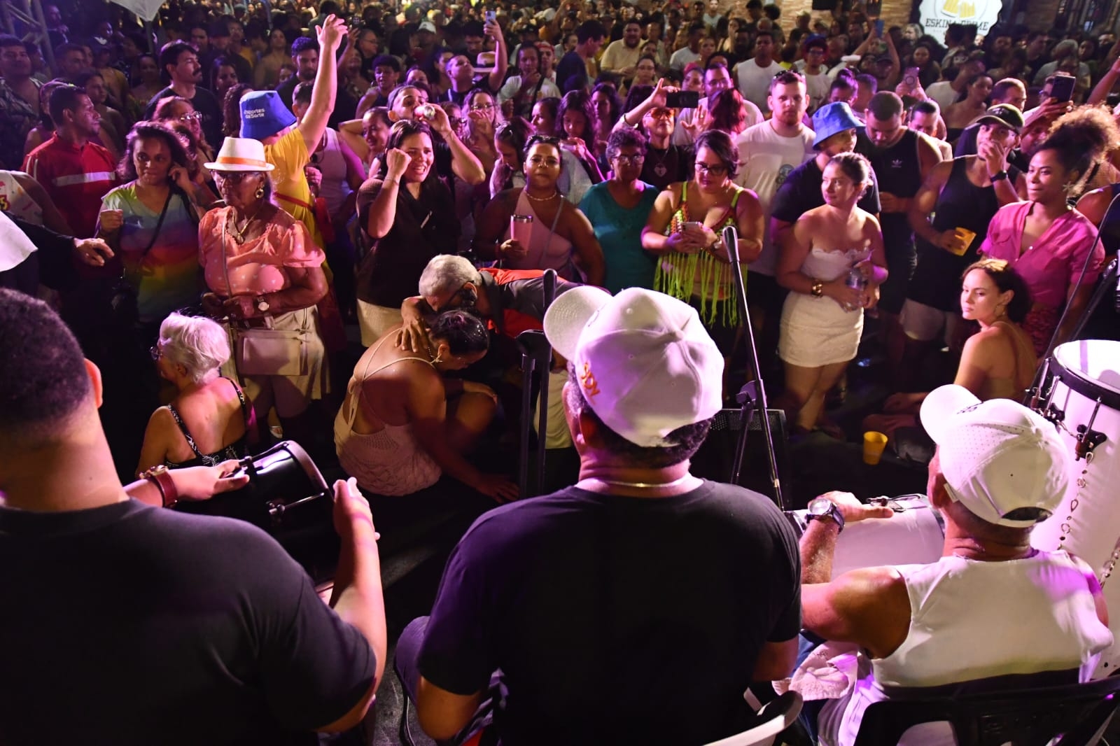 Segunda de Vagabundo transforma as Rocas em palco do samba no Carnaval de Natal 2026