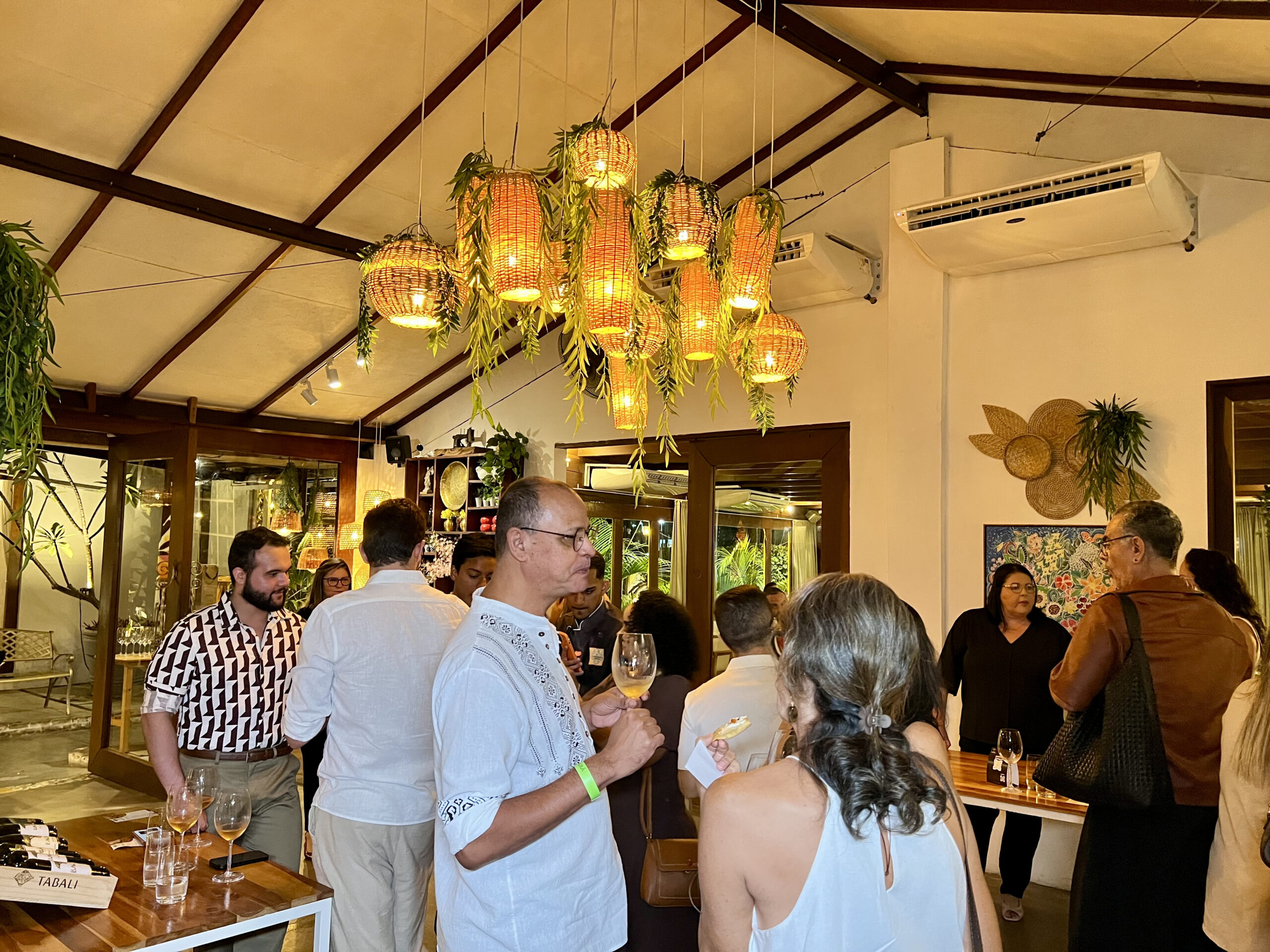 Baoba Vino promove degustação de vinhos no restaurante A Cozinharia