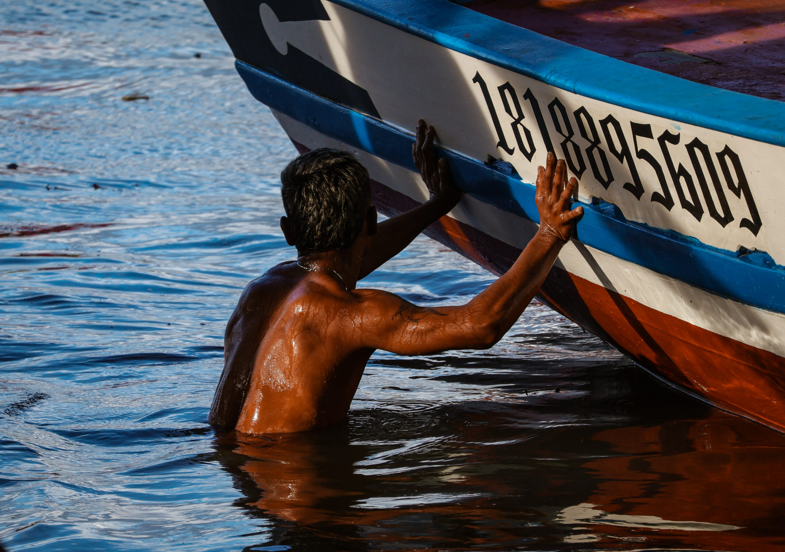 Enquanto Houver Maré — fotolivro ganha exposição e leva a cultura da pesca artesanal ao IFRN