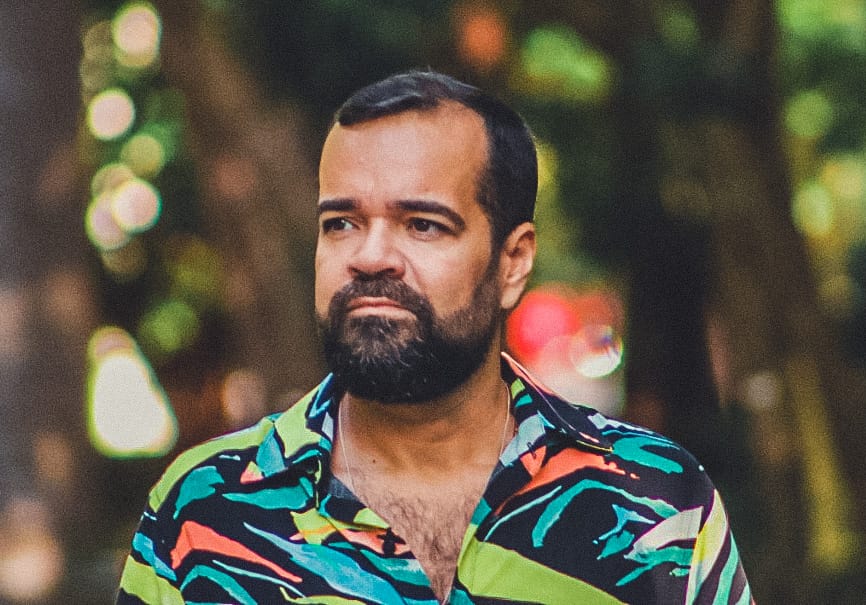 Sesc RN abre inscrições para clube de leitura gratuito com participação do escritor Márcio Benjamin