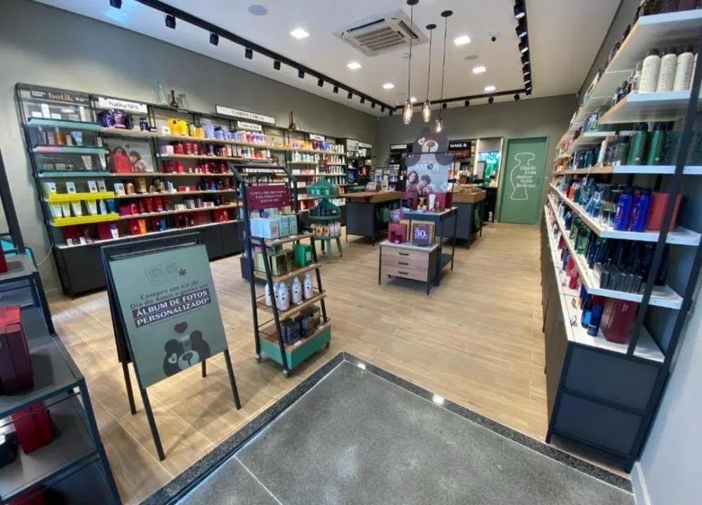 O Boticário reinaugura loja na Cidade Alta e amplia experiência de compra