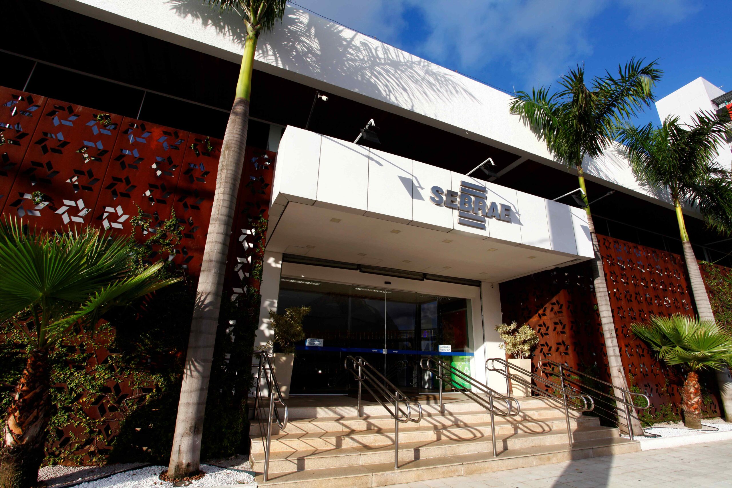 Sebrae-RN abre credenciamento para ampliar rede de consultores e instrutores no estado