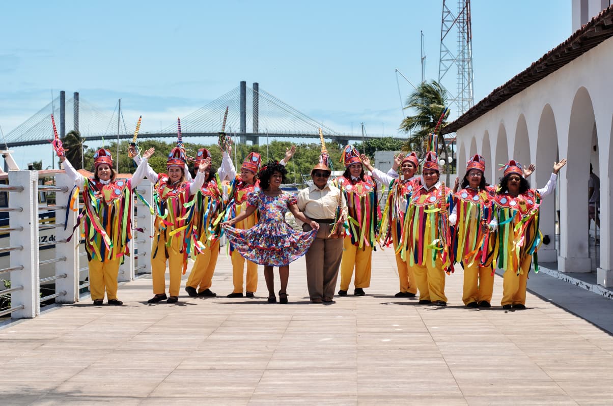 Shopping Cidade Verde comemora Dia do Folclore com contação de histórias e apresentação de dança