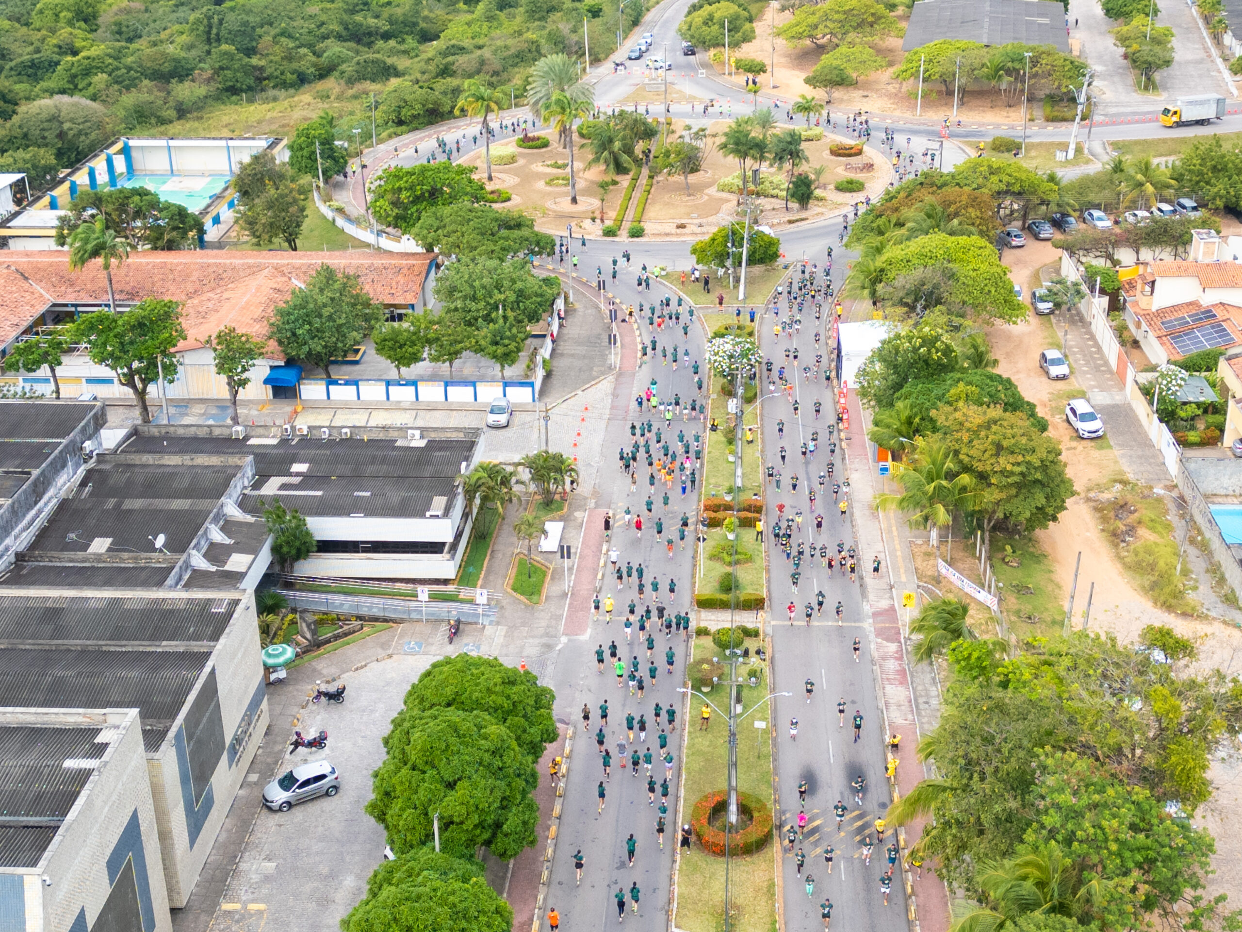 Confira mudanças no trânsito em Natal, no sábado (19) e domingo (20), durante a Meia Maratona do Sol Sicredi
