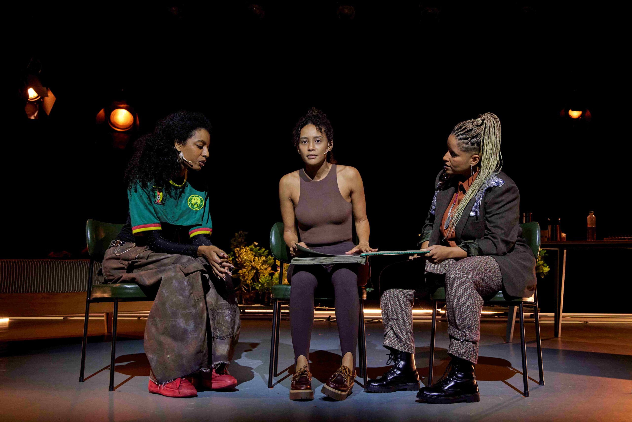 Taís Araujo apresenta o aclamado espetáculo “Mudando de pele” nesta sexta-feira no Teatro Riachuelo