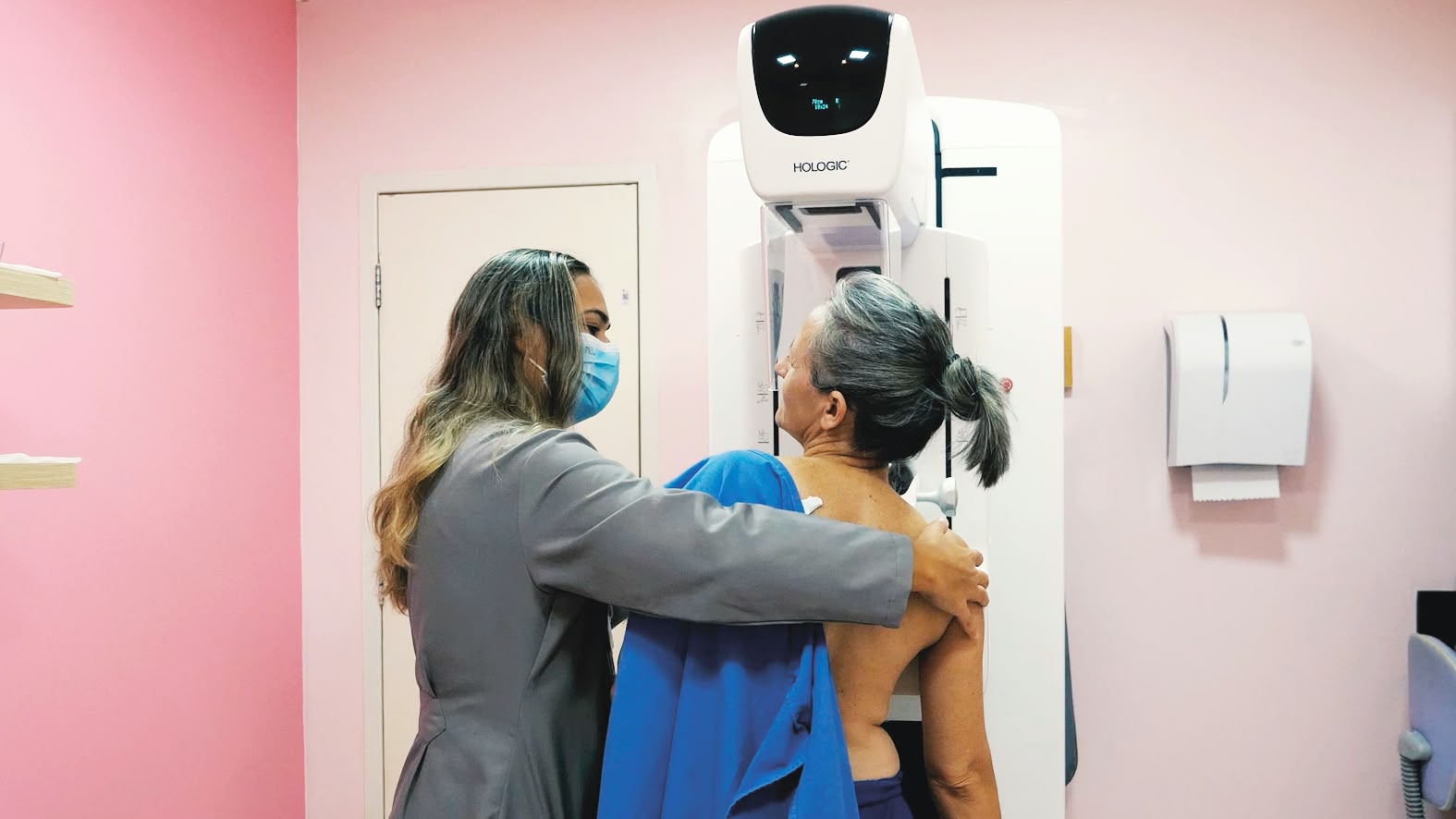 Liga e RedeMAIS lançam campanha de Troco Amigo para aquisição de novo mamógrafo