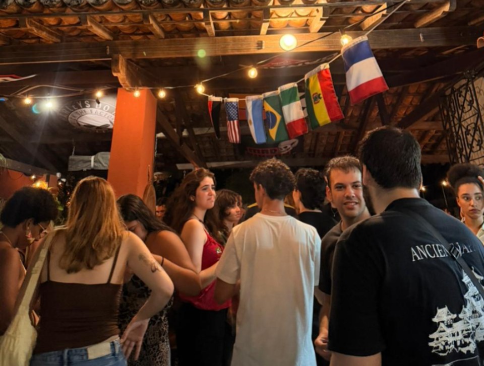 Language Meeting: bar de Natal promove encontro de idiomas para prática de lingua estrangeira