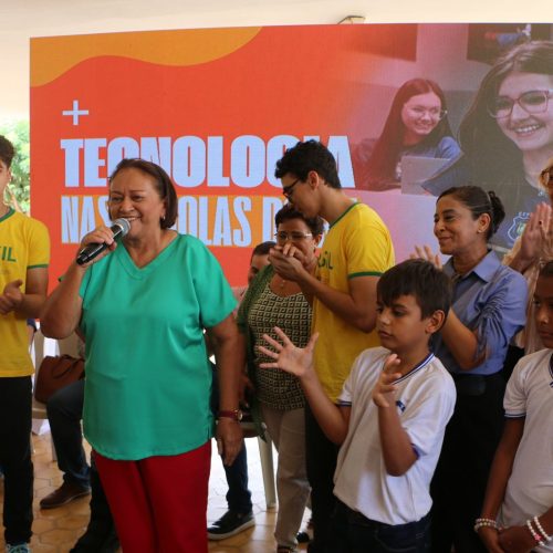 Governadora Fátima Bezerra anuncia em Mossoró local do novo estádio de futebol