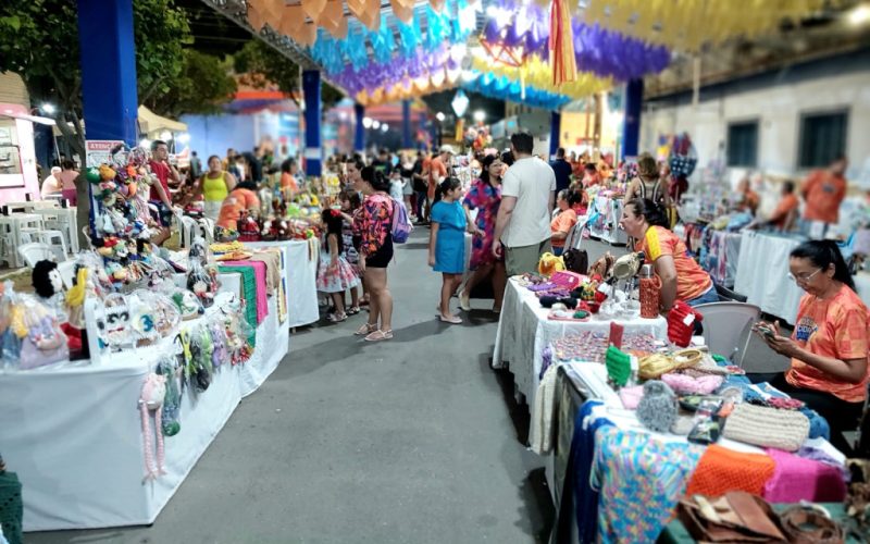 Artesãos comemoram vendas no polo Cidadela do Mossoró Cidade Junina 2024