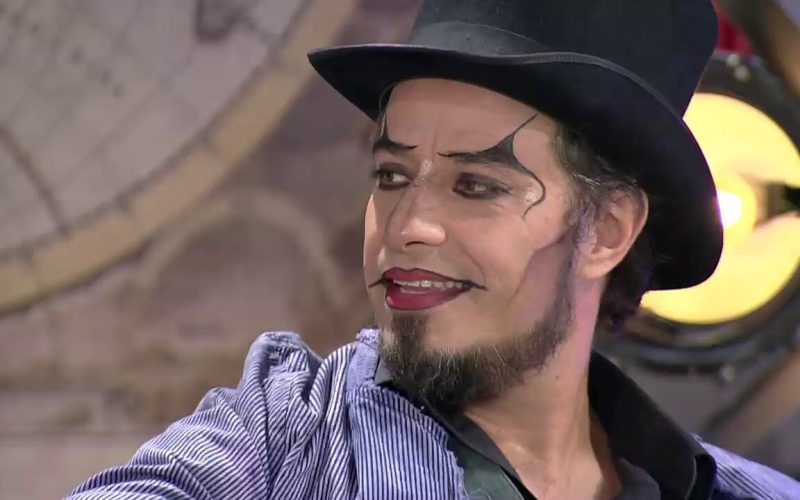 Fernando Anitelli apresenta “O Teatro Mágico Voz e violão” em Natal