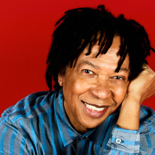 Djavan encerra turnê ‘D’ com passagem por Natal no próximo dia 23 de março