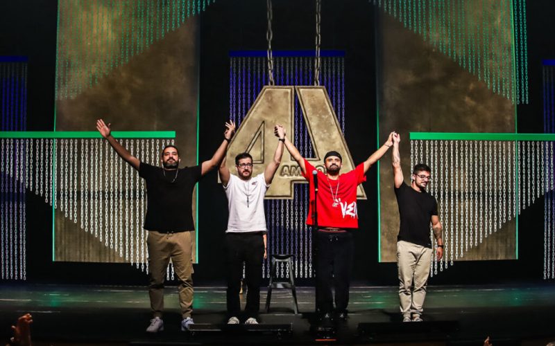 “4 Amigos” volta a Natal com show lotado de piadas e improviso