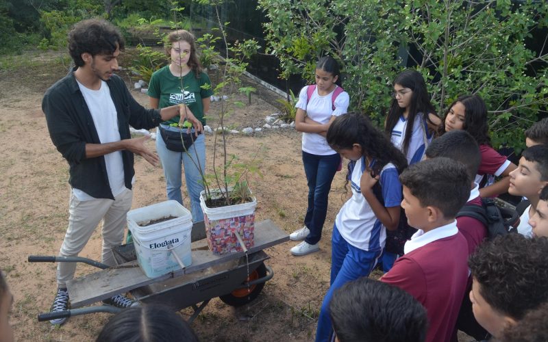 Alunos da rede municipal de Natal participam do “Pelotão da Cidadania” no Parque da Cidade