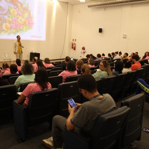 Seminário Deslimites das Artes comemora 25 anos da formação dos professores de Artes