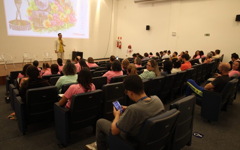 Seminário Deslimites das Artes comemora 25 anos da formação dos professores de Artes