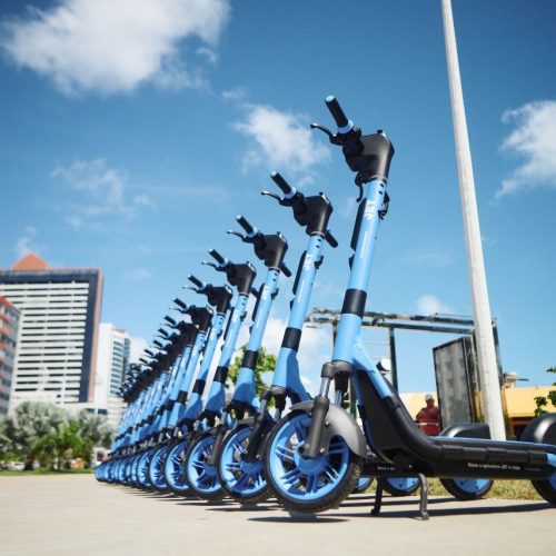 Natal lança serviço de patinetes elétricos compartilhados neste domingo (21)