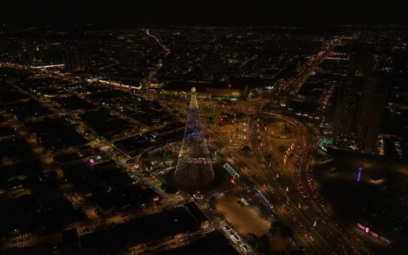 Saiba como ter acesso gratuito ao Camarote Solidário do Natal em Natal 2025