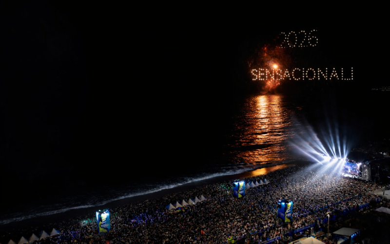 Histórico: mais de 200 mil pessoas prestigiam Réveillon em Ponta Negra