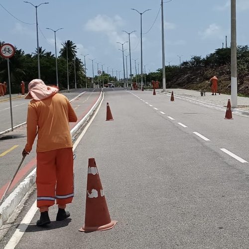 Urbana intensifica serviços de limpeza urbana nos polos do Carnaval de Natal 2026