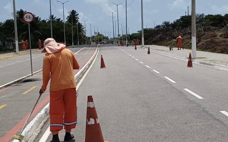 Urbana intensifica serviços de limpeza urbana nos polos do Carnaval de Natal 2026