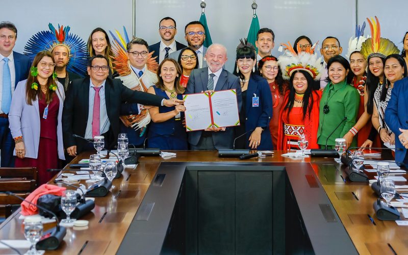 Presidente da República sanciona lei que cria a primeira Universidade Federal Indígena do Brasil