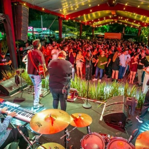 4ª edição do Festival CAVE reúne gastronomia, vinhos, open bar de Heineken e shows no sábado (12)