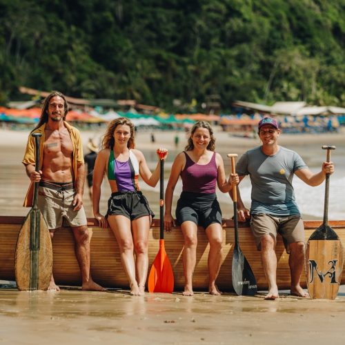 Bicampeã brasileira, equipe de Pipa disputa Mundial de surfe de canoa e articula edição de 2028 no RN
