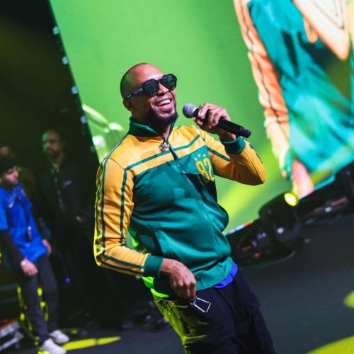 Soul Samba terá transmissão do jogo do Brasil e show gratuito de Salgadinho nesta segunda (29)