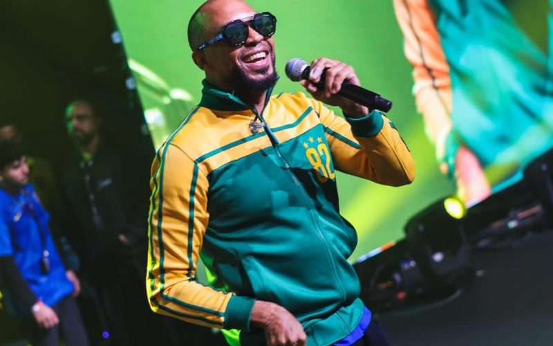 Soul Samba terá transmissão do jogo do Brasil e show gratuito de Salgadinho nesta segunda (29)