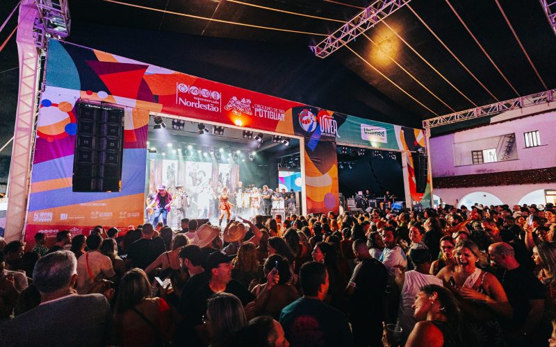 Em uma mistura de ritmos, arte e gastronomia, o Festival Viver Artesanal chega a sua 3ª edição