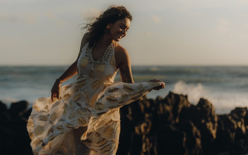Dani Cruz lança “Canto de Sol”, seu primeiro álbum de carreira