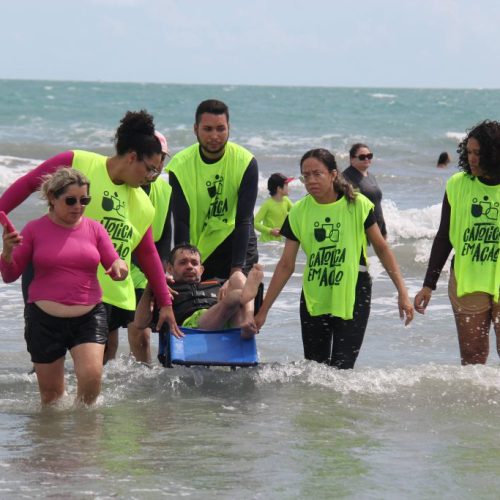 “A praia é para todos” reúne milhares de pessoas em prol da inclusão e lazer à beira mar no RN