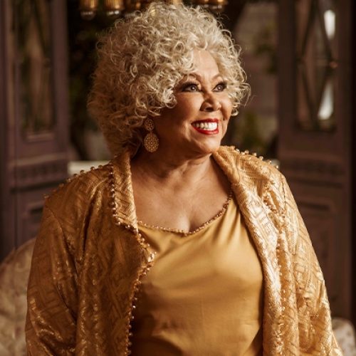 Alcione apresenta show de celebração de 50 anos de carreira neste fds no Teatro Riachuelo