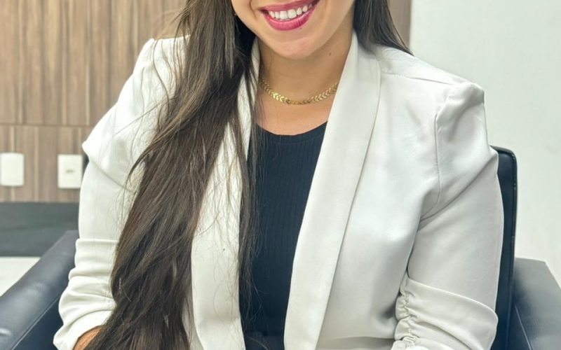 Influenciadora potiguar se destaca no digital com conteúdo sobre direitos trabalhistas