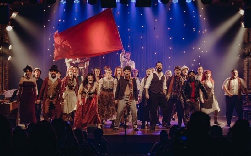Segunda temporada do musical “A Mostrada” chega na Casa da Ribeira neste final de semana