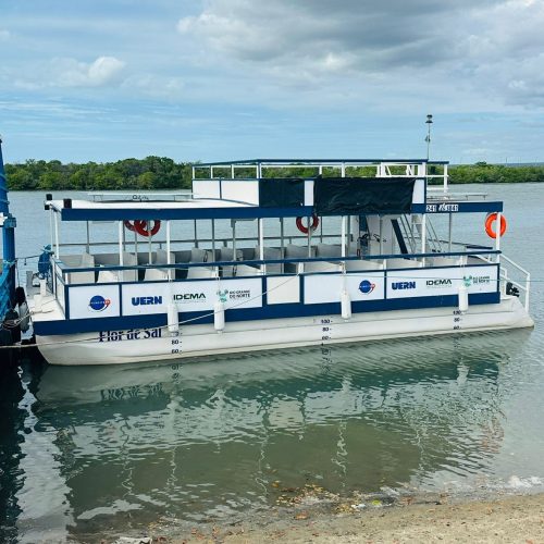 Projeto Barco Escola expande atuação e lança embarcação “Flor de Sal” na Região Oeste do RN