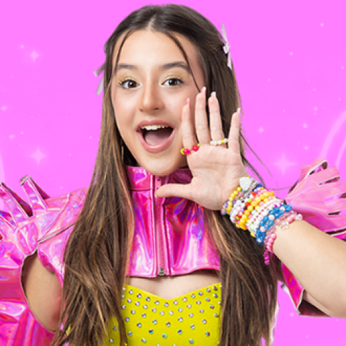 Marcela Jardim apresenta a nova turnê “Boom Explode” no Teatro Riachuelo
