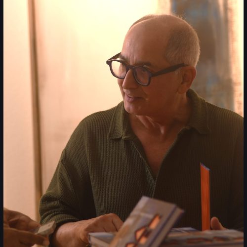 Exposição “Todas as Mulheres do Mundo” de Cesar Revorêdo encanta São Miguel do Gostoso