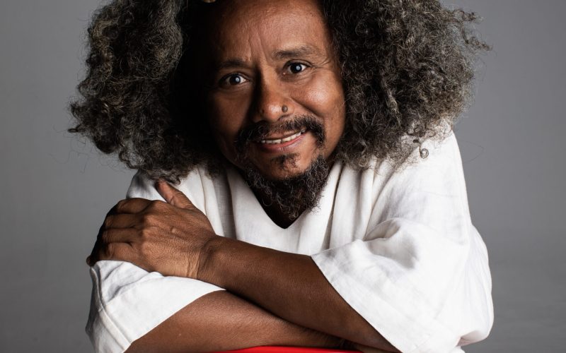 Chico César fará em Natal show de lançamento de seu novo disco, “FOFO”