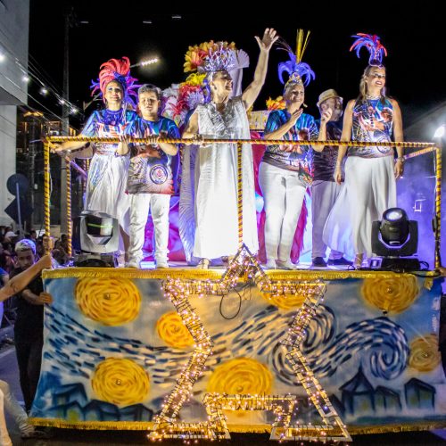 Malandros do Samba vence desfile das Escolas de Samba de Natal com homenagem a Diana Fontes