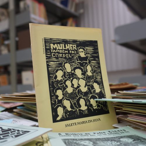 Biblioteca do Museu Câmara Cascudo recebe coleção inédita de folhetos de cordel