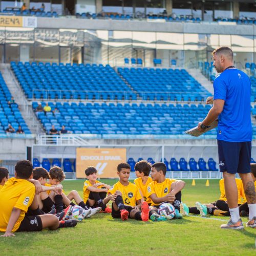 Ex-treinador das bases do Real Madrid realiza seletiva da LALIGA Academy em Natal