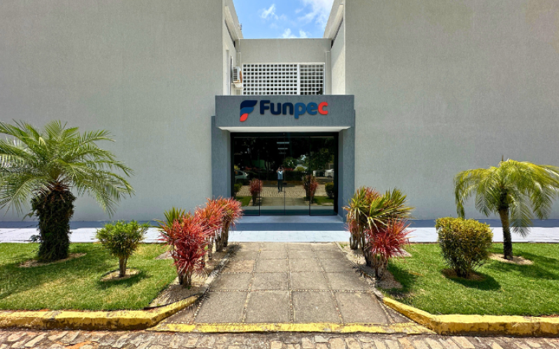 Funpec abre processo seletivo para técnico de apoio em pesquisa e desenvolvimento