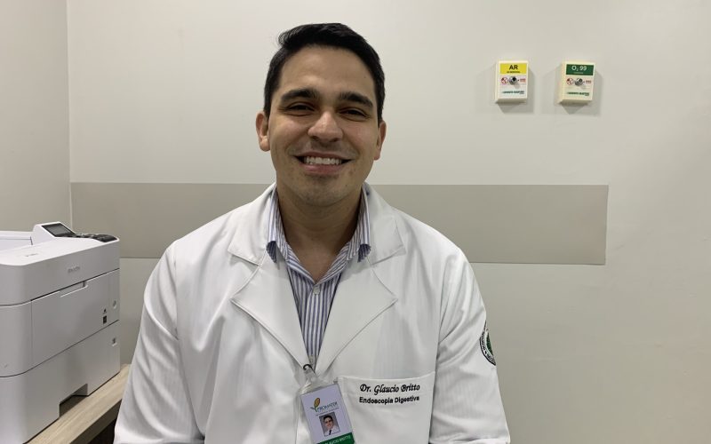 Maio Roxo alerta sobre Doenças Inflamatórias Intestinais; Médico dá dicas importantes