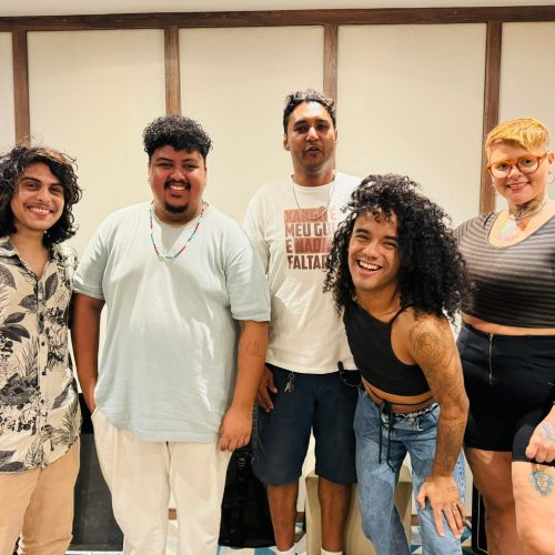 Bardallos recebe nesta terça-feira (11), o projeto “Nós Três, LGBTs na MPB”