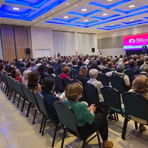 Abertura da Expo Longevidade em Natal é marcada por grande público