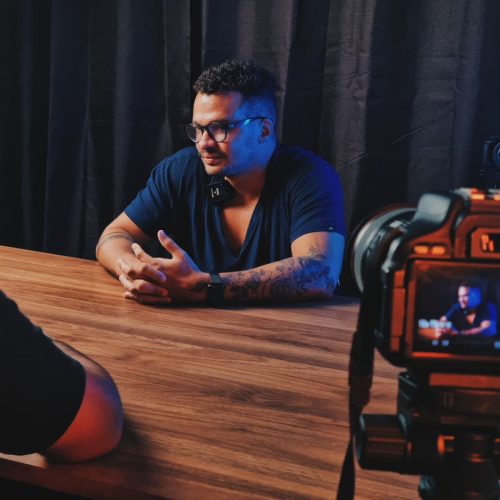 Novo podcast potiguar será lançado hoje (26)  com o criador da página saquinho de lixo
